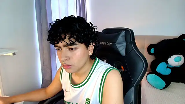  nickconnor01 online show from December 8, 8:04 pm