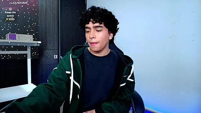  nickconnor01 online show from January 25, 9:14 pm