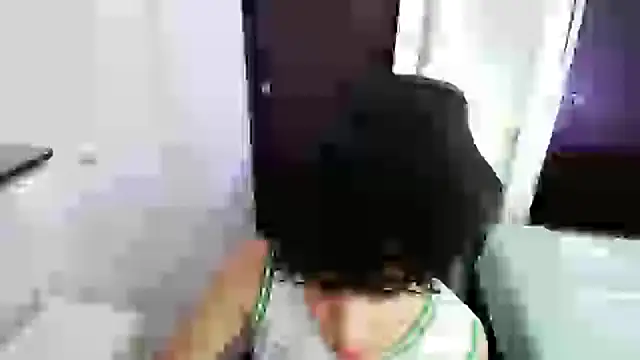  nickconnor01 online show from February 21, 7:32 pm