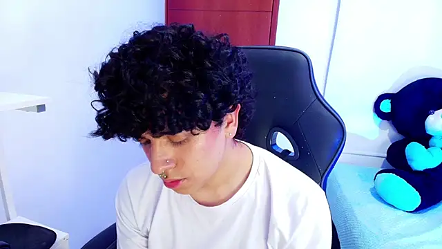  nickconnor01 online show from March 16, 10:42 pm