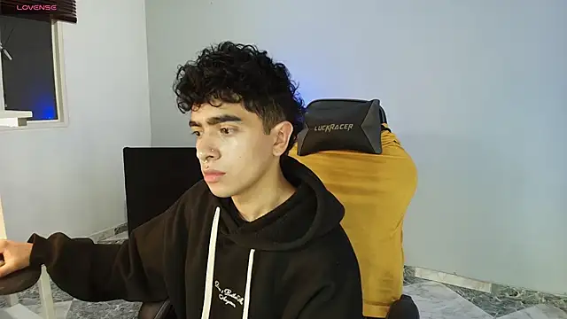  nickconnor01 online show from September 10, 11:16 pm