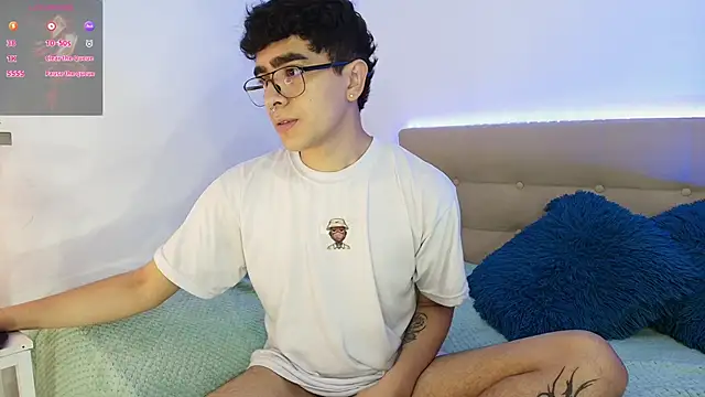  nickconnor01 online show from November 24, 8:19 pm