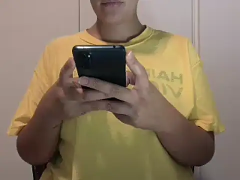 Snapshot of isabellalisa chatting on February 11, 11:01 pm isabellalisa online show from February 11, 11:01 pm