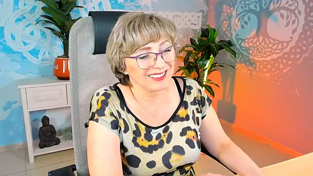 sugar vivien online show from December 28, 3:26 pm