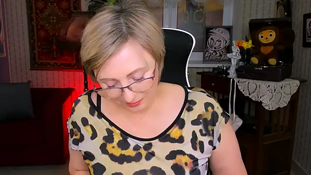 sugar vivien online show from January 4, 12:16 pm