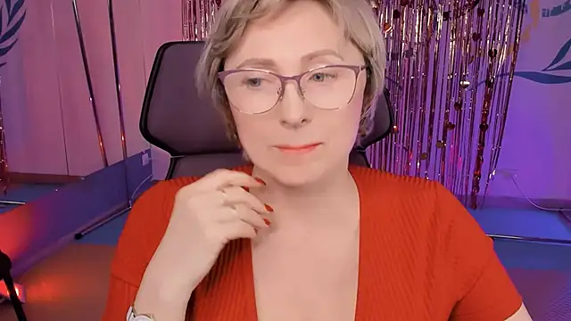 sugar vivien online show from February 28, 4:20 pm