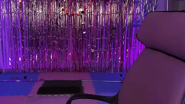 sugar vivien online show from March 19, 12:23 pm