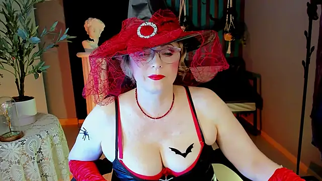 sugar vivien online show from October 31, 1:34 pm