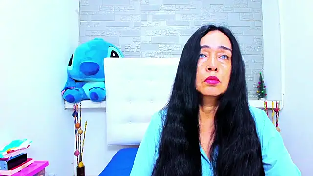 HorniestMilf online show from September 29, 8:46 pm