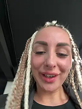 TwixCouple online show from December 7, 8:55 am