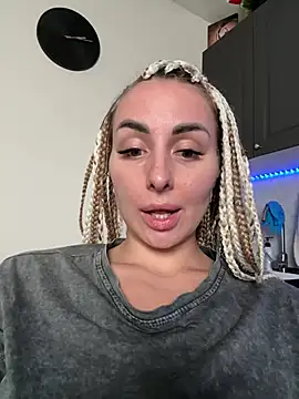 TwixCouple online show from December 15, 8:47 pm