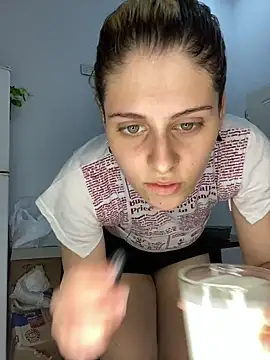 Snapshot of FlorBich chatting on January 27, 11:54 pm FlorBich online show from January 27, 11:54 pm