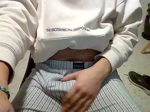 Snapshot of CummedCock chatting on February 21, 11:43 pm CummedCock online show from February 21, 11:43 pm