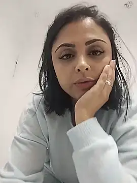 MelannyBell online show from November 25, 5:57 pm