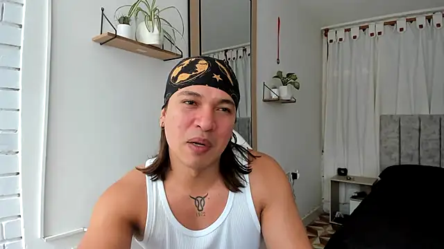 Valerioe online show from March 13, 5:07 pm