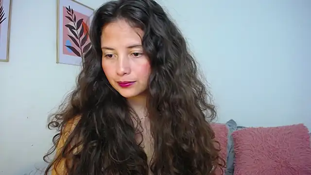 lirio05 online show from January 28, 12:36 am