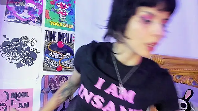 yourrosenrot online show from February 19, 3:39 am