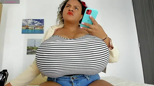 bigmom69  online show from September 9, 3:00 pm