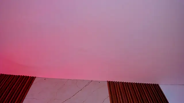 Snapshot of Emiilycollins chatting on January 24, 4:37 am Emiilycollins online show from January 24, 4:37 am