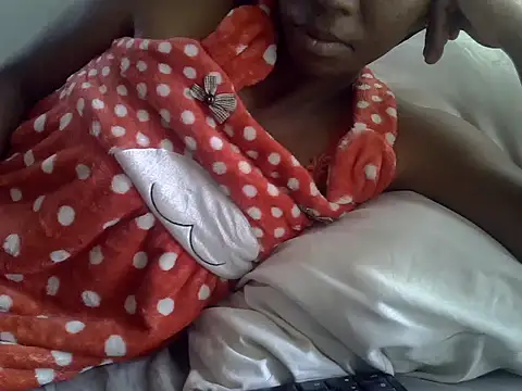 ElianeHot online show from October 19, 9:21 am