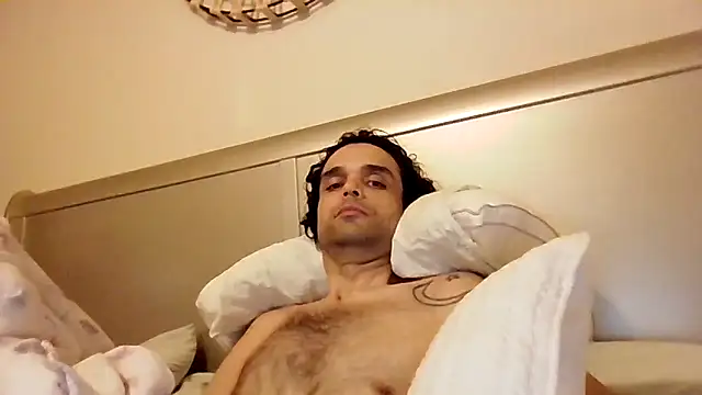 Snapshot of GForceSavage chatting on November 10, 9:08 am GForceSavage online show from November 10, 9:08 am