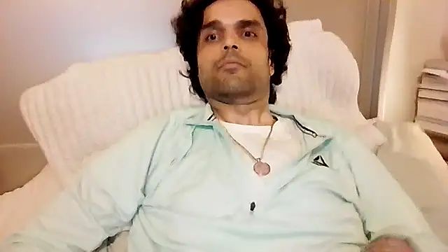 Snapshot of GForceSavage chatting on November 26, 10:38 am GForceSavage online show from November 26, 10:38 am