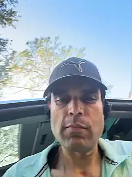 Snapshot of GForceSavage chatting on November 27, 9:39 pm GForceSavage online show from November 27, 9:39 pm