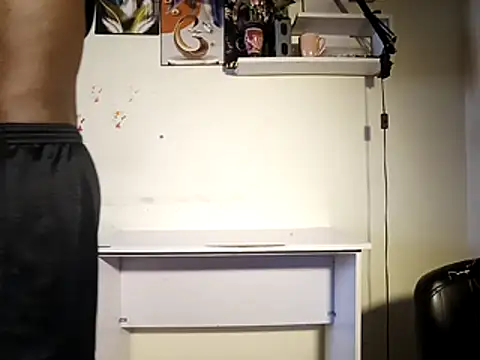 Snapshot of Moteroxz chatting on October 27, 5:22 am Moteroxz online show from October 27, 5:22 am