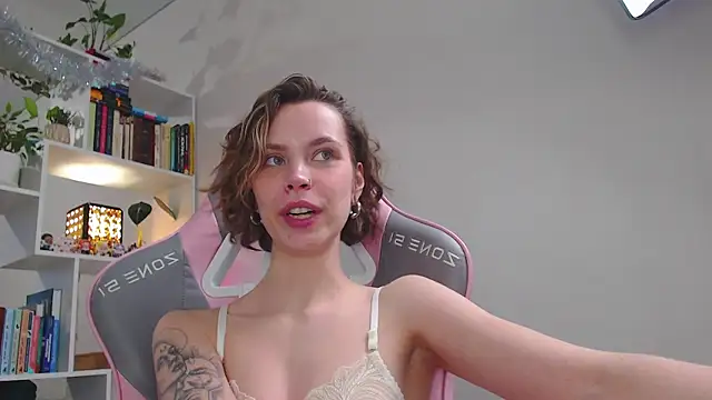 milly ross online show from January 20, 10:18 am