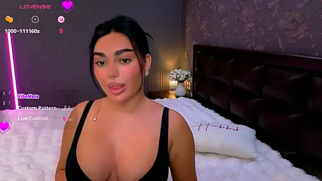 babyleilaa online show from September 27, 6:13 pm