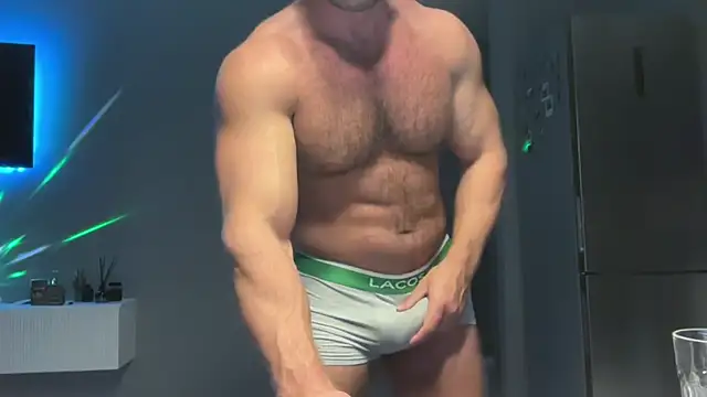 KarlosRichi online show from March 11, 4:51 pm