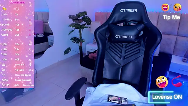 LiaaGenner online show from January 31, 7:18 pm