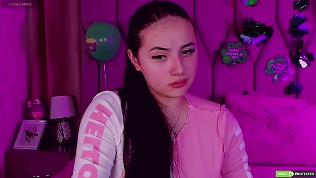 JennyFerguson online show from March 17, 7:04 pm