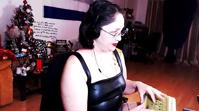 Imperatriza online show from February 6, 3:37 am