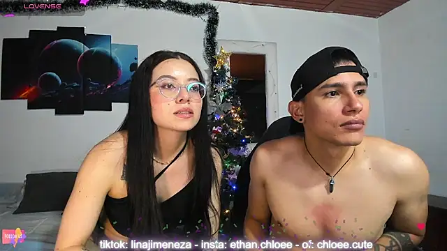 Snapshot of ethan_chloeee chatting on November 16, 5:13 am ethan chloeee online show from November 16, 5:13 am