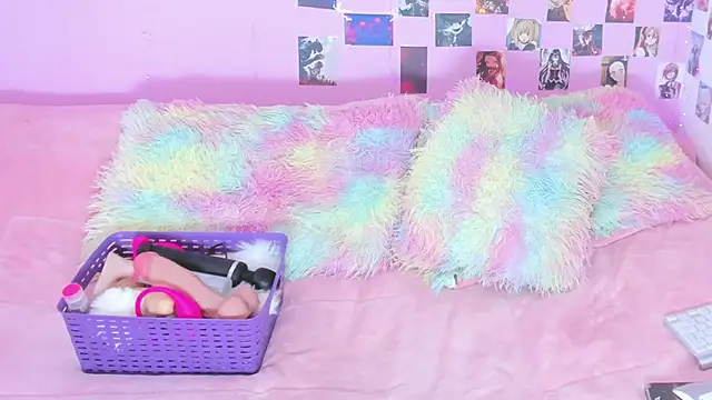 Snapshot of MIDORI_BACK_01 chatting on September 9, 9:14 pm MIDORI BACK 01 online show from September 9, 9:14 pm