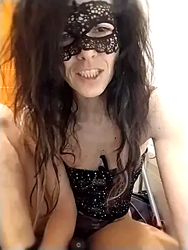 EmySkinny85 online show from February 6, 10:15 am