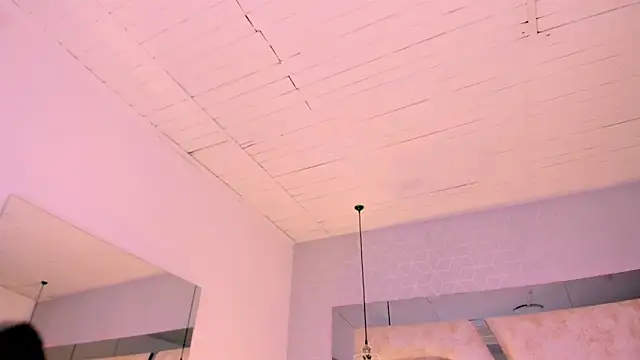 Snapshot of AngelineHeet chatting on November 11, 3:39 am AngelineHeet online show from November 11, 3:39 am