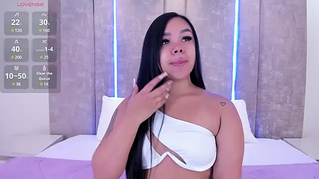 MarianaGarciaa   online show from February 19, 11:17 am