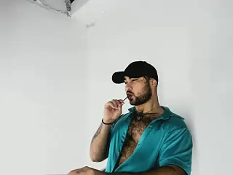 Sebas-hott online show from October 23, 10:30 pm