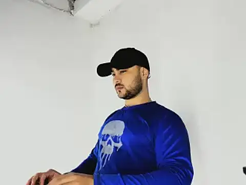 Sebas-hott online show from November 5, 9:26 pm