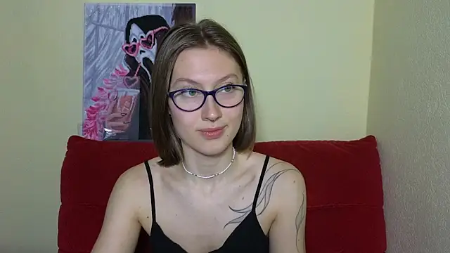 MalvinaBlum online show from December 12, 2:15 am