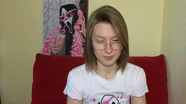 MalvinaBlum online show from December 18, 4:42 am