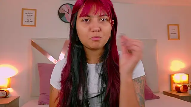 alaia-rogers online show from February 21, 11:44 am