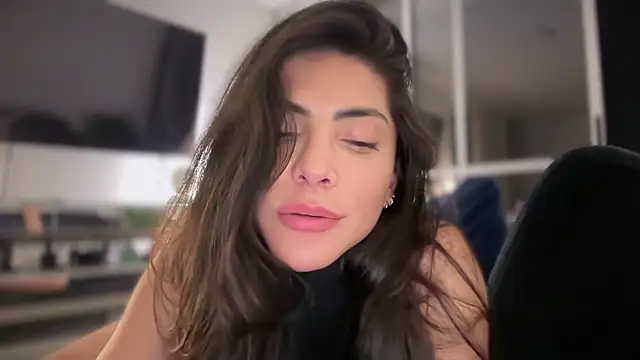 Snapshot of angelturned001 chatting on October 10, 9:08 am angelturned001 online show from October 10, 9:08 am