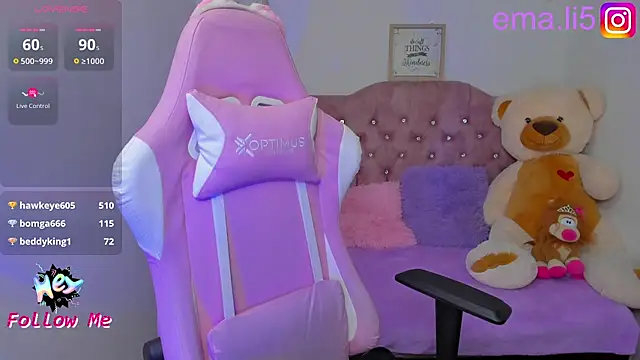 Snapshot of ema_tayy chatting on February 8, 10:07 am ema tayy online show from February 8, 10:07 am