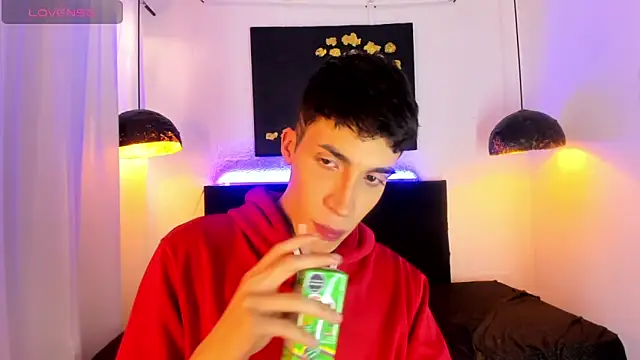 Snapshot of Angel_Snowhotxxx chatting on February 6, 3:41 pm Angel Snowhotxxx online show from February 6, 3:41 pm