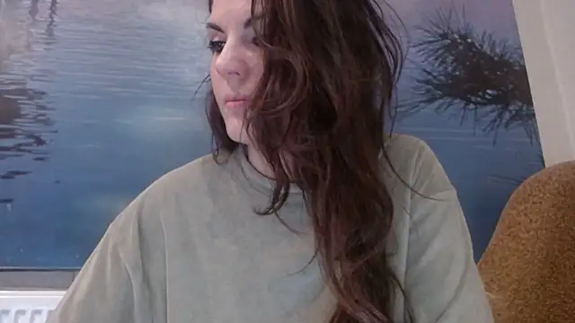 AliceTailor online show from October 7, 4:37 pm