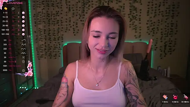 Snapshot of Teo_Rose chatting on December 20, 6:08 am Teo Rose online show from December 20, 6:08 am