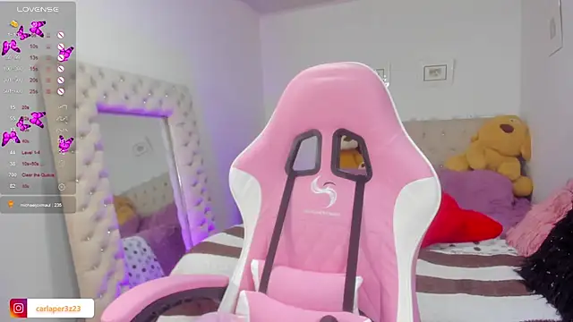 carlaperez  online show from January 28, 7:00 am